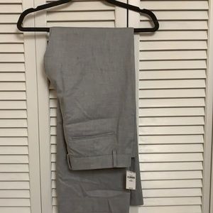 Light gray brand new gap dress pants